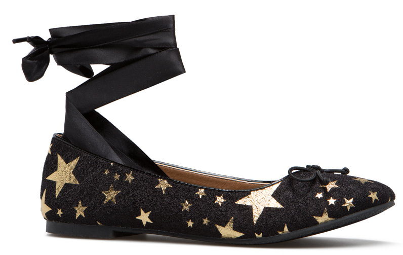 fall fashion 2017, star print shoes, ankle tie shoe, flats